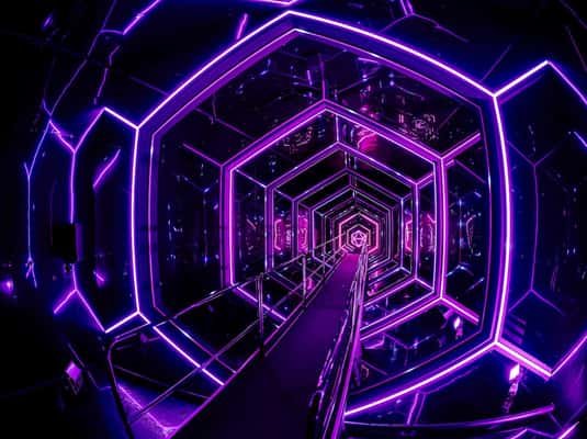 AMAZE Amsterdam: Immersive Audiovisual Experience