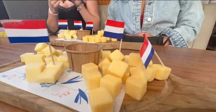 Amsterdam: Classic Saloon Boat Cruise with Cheese & Wine side 2