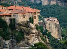Athens: Meteora Monasteries Day Trip with Caves and Lunch side 2