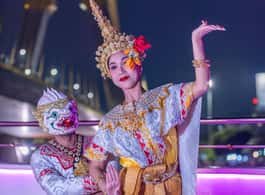 Bangkok: The Newest Luxury 5-Star Bangkok Chao Phraya Cruise side 1