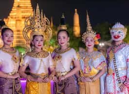 Bangkok: The Newest Luxury 5-Star Bangkok Chao Phraya Cruise side 2