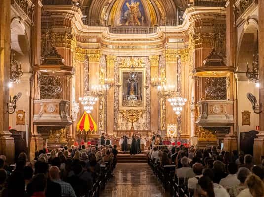 Barcelona: Christmas Concert of Vivaldi, Mozart, Bach & more
