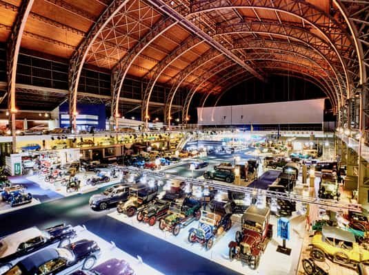 Brussels: Autoworld Museum Ticket