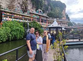 Cruise Excursions: Layover Transit Kuala Lumpur City Tour side 2