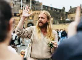 Edinburgh: Edinburgh Castle Guided History Tour with Tickets side 1