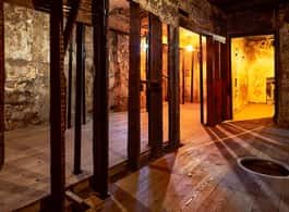 Edinburgh: Real Mary King's Close Guided Tour side 1