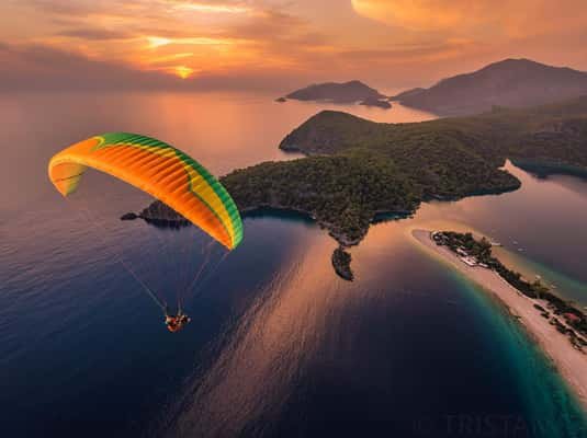 Fethiye: Tandem Paragliding Experience w/Hotel Pickup