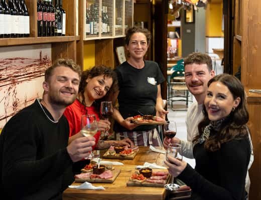 Florence: Food Walking Tour with Local Steak and Tuscan Wine