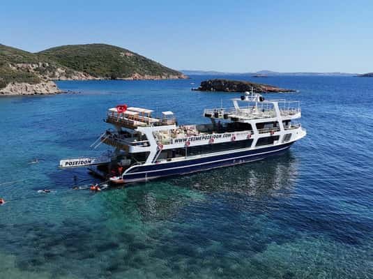 From Izmir: Full Day Boat Trip around Cesme with BBQ Lunch