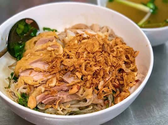 Hanoi: Michelin Guide Street Food Walking Tour