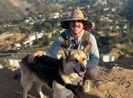 LA: Hollywood Sign Tour with Comedians, Dogs, & Epic Photos side 1