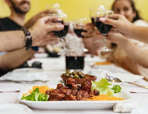 Lisbon: Food and Wine Small Group Walking Tour